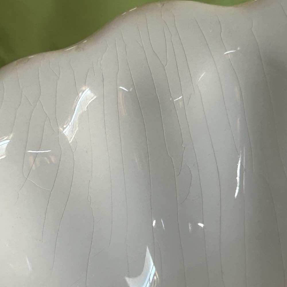 Vintage Majoliche Jessica Scalloped Serving Bowl White Medium 9" Made in Italy - Picture 6 of 9